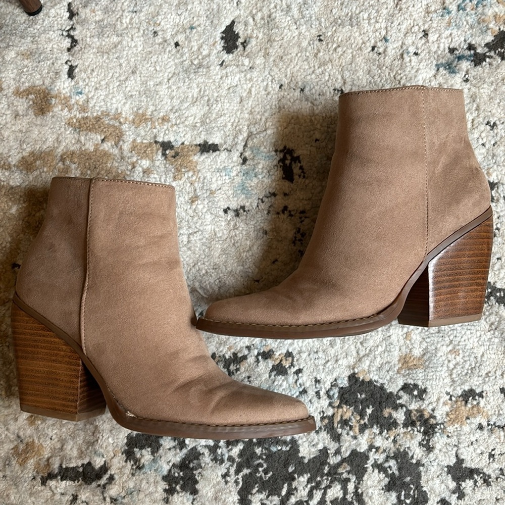 Madden Girl Tan Brown Ankle Booties